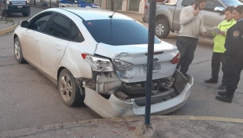 Marcos Juárez: fuerte accidente en la esquina de 1º y 25 de Mayo