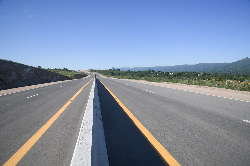 Un nuevo atractivo turístico: Mañana se habilita la Autovía de Punilla