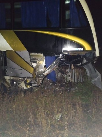 Un fallecido tras choque de colectivo con pasajeros y automóvil en ruta n°9


