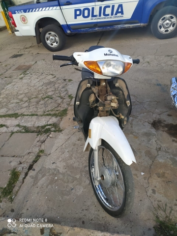 Lo vio deambulando y le robó la moto
