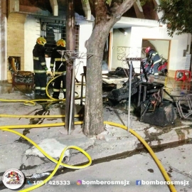 Incendio total de una casa en Belgrano al 1300