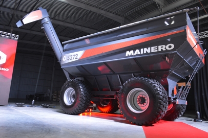 Mainero vuelve al mercado de las tolvas autodescargables