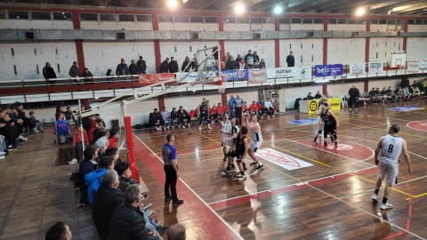 Argentino derrotó a Sarmiento por 63 a 49 y se consagró campeón del Torneo de la Liga Sudeste