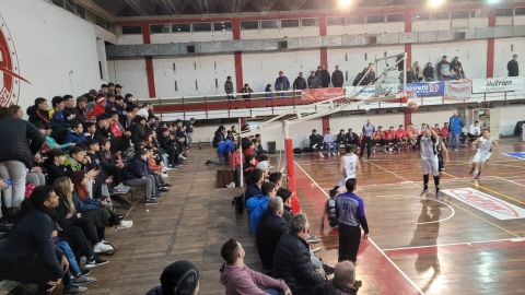Argentino derrotó a Sarmiento por 63 a 49 y se consagró campeón del Torneo de la Liga Sudeste
