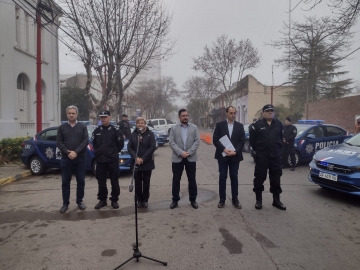 Unidad Regional X recibió 6 móviles entregados por la provincia de Santa Fe