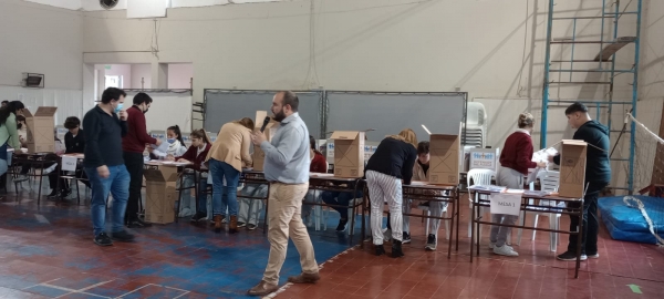 Programa “Voto Joven” en Marcos Juárez para capacitar a menores sobre el sufragio