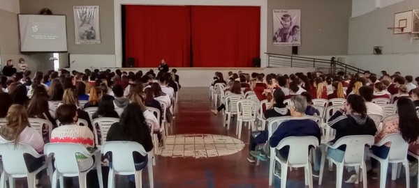 Programa “Voto Joven” en Marcos Juárez para capacitar a menores sobre el sufragio
