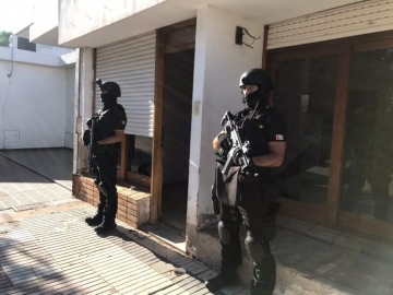 Desmantelaron un invernadero de marihuana a metros de la municipalidad de Monte Buey