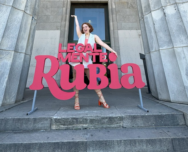 La llegada de Carolina Mainero a "Legalmente Rubia" es una historia de perseverancia y audacia