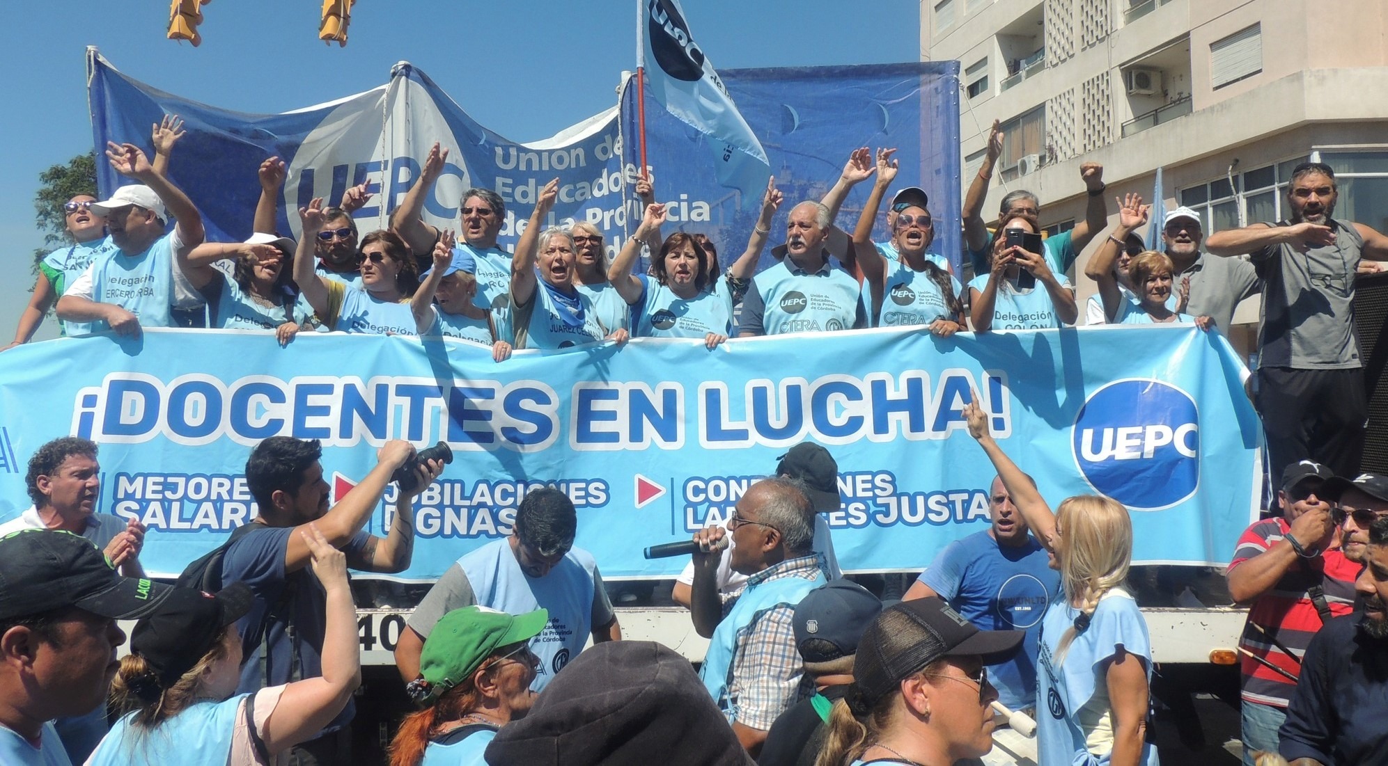 La UEPC convocó a otros sectores estatales a sumarse al reclamo salarial
