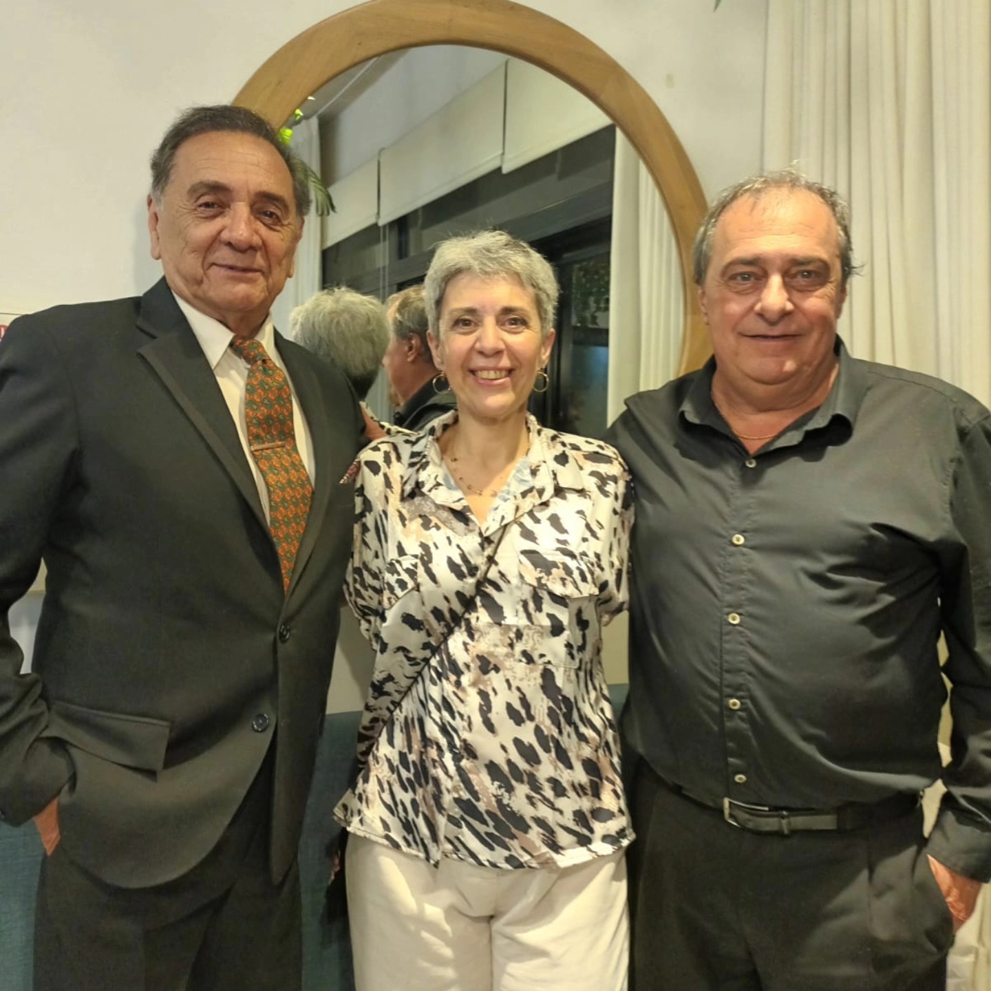 "Intimo de tango" de Velezzo café este lunes a las 21 horas por TRU