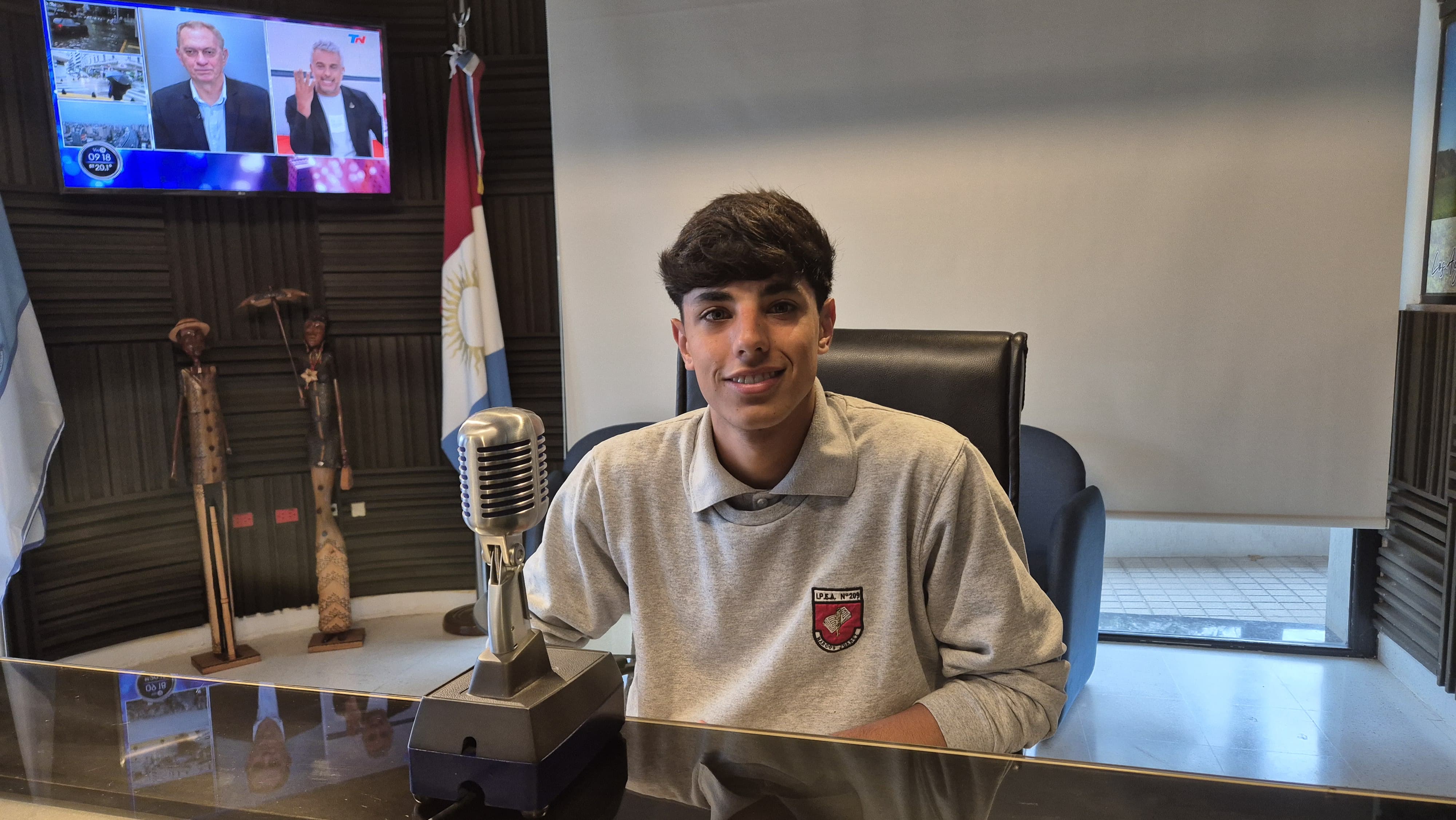 "Es como una gran familia la escuela" dijo Emiliano Ferreyra alumno del IPEA 209