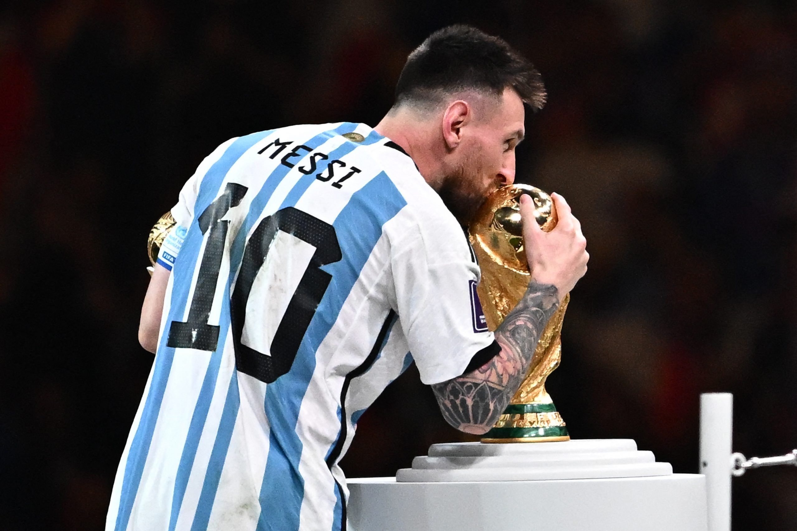 Lionel Messi: El Genio que Conquistó el Mundo