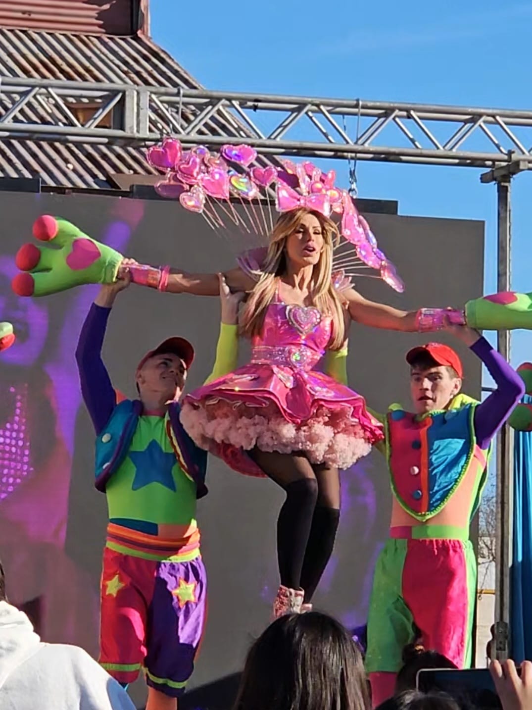 Panam hizo vibrar el Anfiteatro Municipal de Marcos Juárez con su show por el Día del Niño