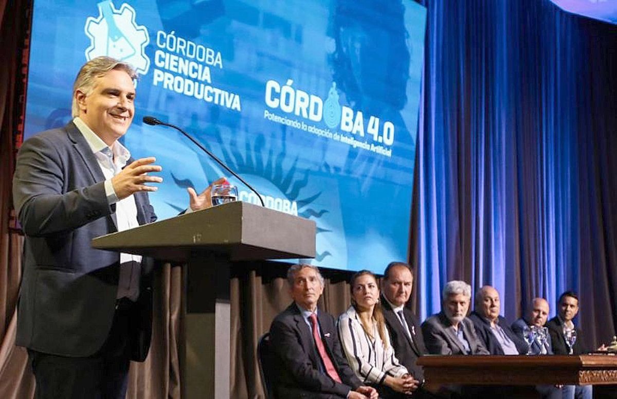 Llaryora promete baja de impuestos y apuesta al crecimiento económico en el presupuesto 2026