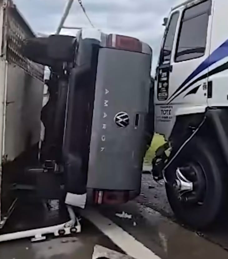 Fuerte temporal en la región con vuelco de 12 camiones y 3 vehículos menores en la Autopista