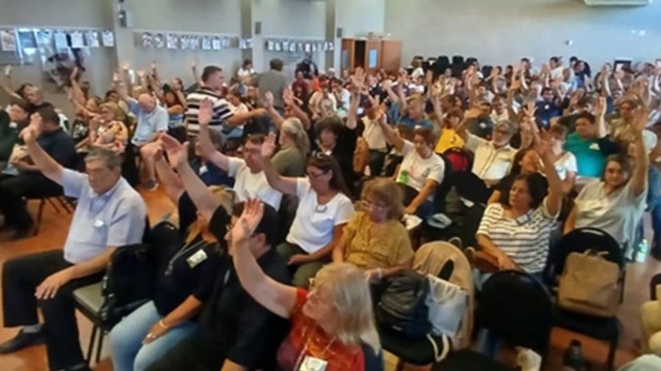 Paritaria docente: tras cambios claves, UEPC aceptó la propuesta de Llaryora