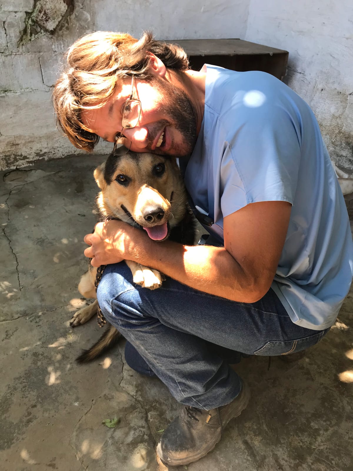 “Vos ves los ojitos que te están entregando su vida en tus manos", dijo el veterinario Matías Almeida