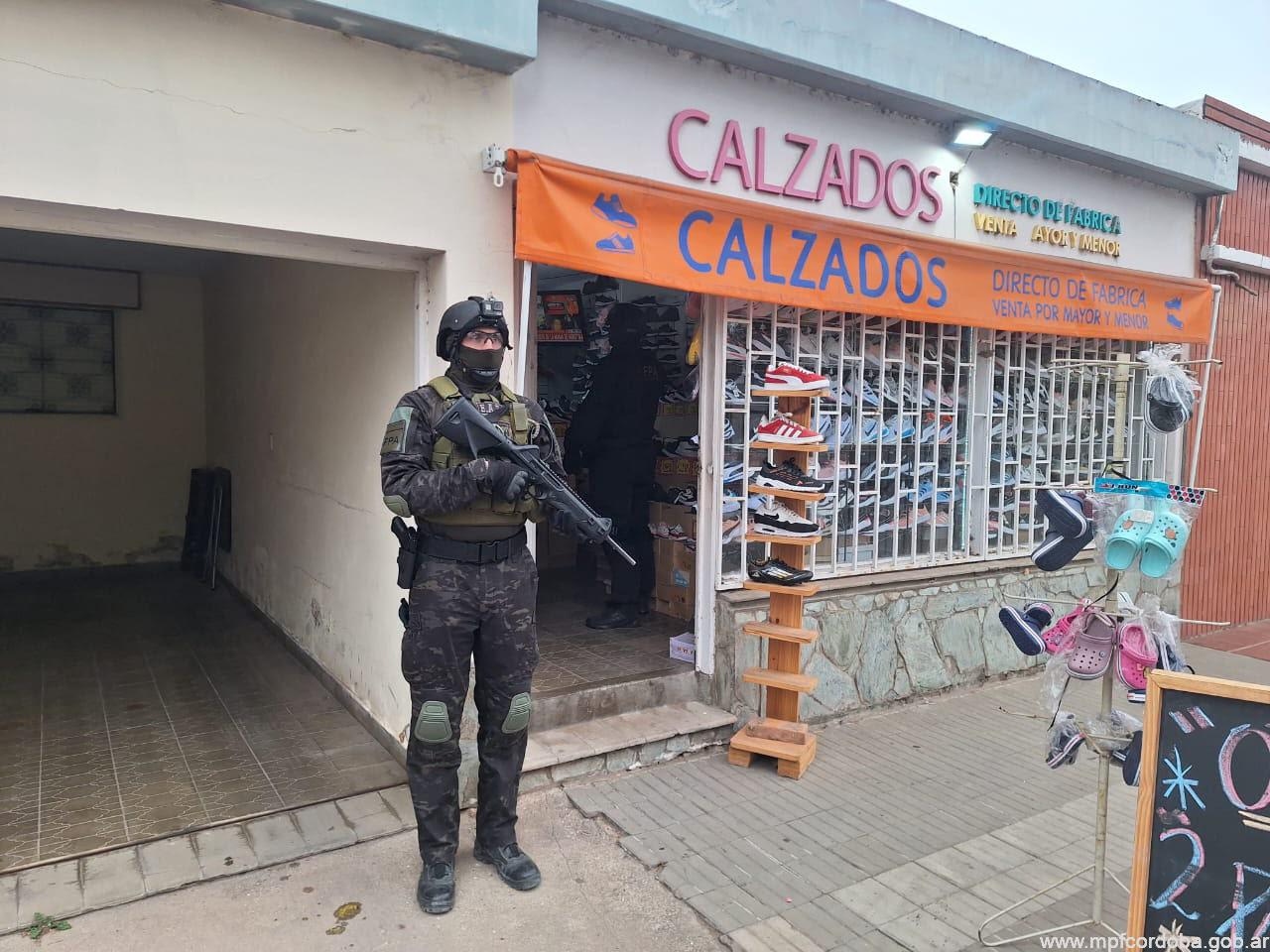 Utilizaba locales comerciales como fachada para la venta de cocaína