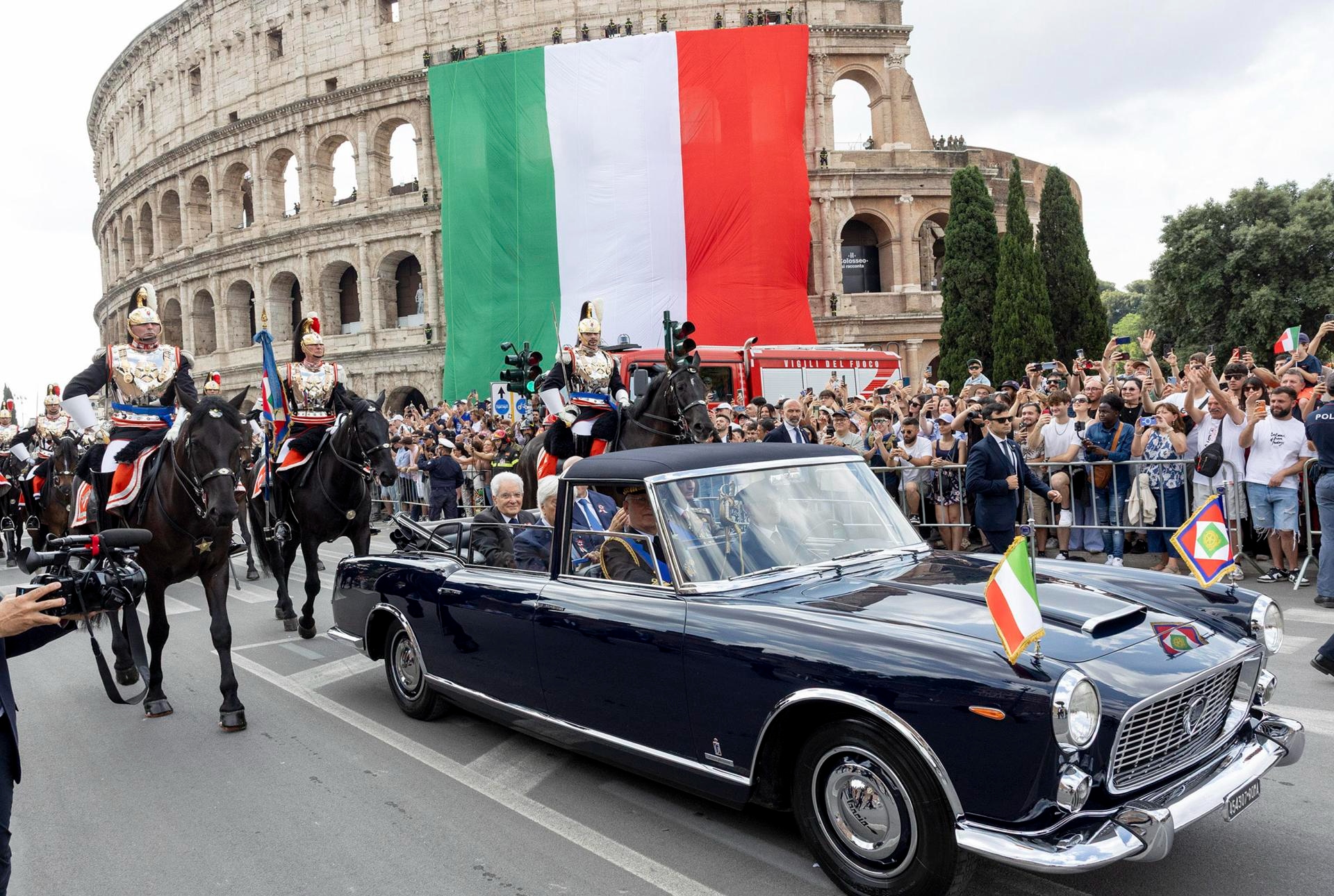 Los italianos recuerdan los 80 años de su nueva República