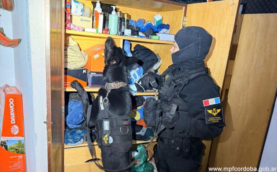 Pareja detenida por delivery de cocaína en Cruz Alta: desbaratan dos puntos de venta y secuestran drogas, dinero y motocicletas