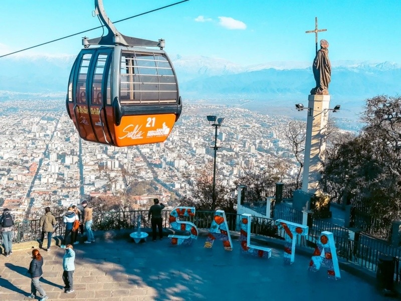 El fin de semana largo menos movido del año: casi un millón de turistas viajaron por Argentina
