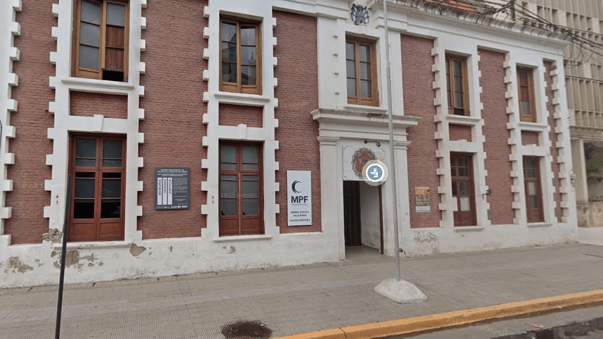 Polémica por la joven de Villa María: movilizó a toda la policía pero estaba en Luján y pidió que no la busquen
