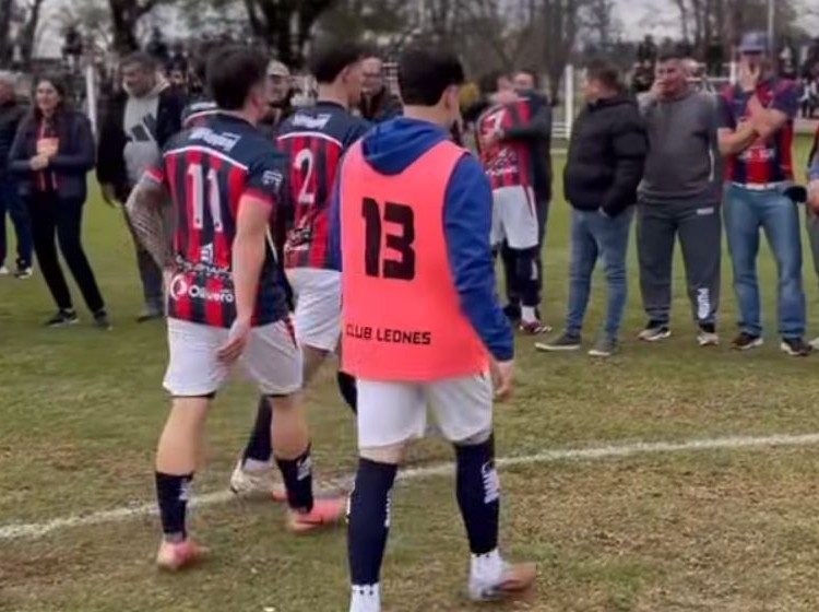 Leones: incidentes durante el partido entre Leones y Huracán dejaron un policía herido en pómulo