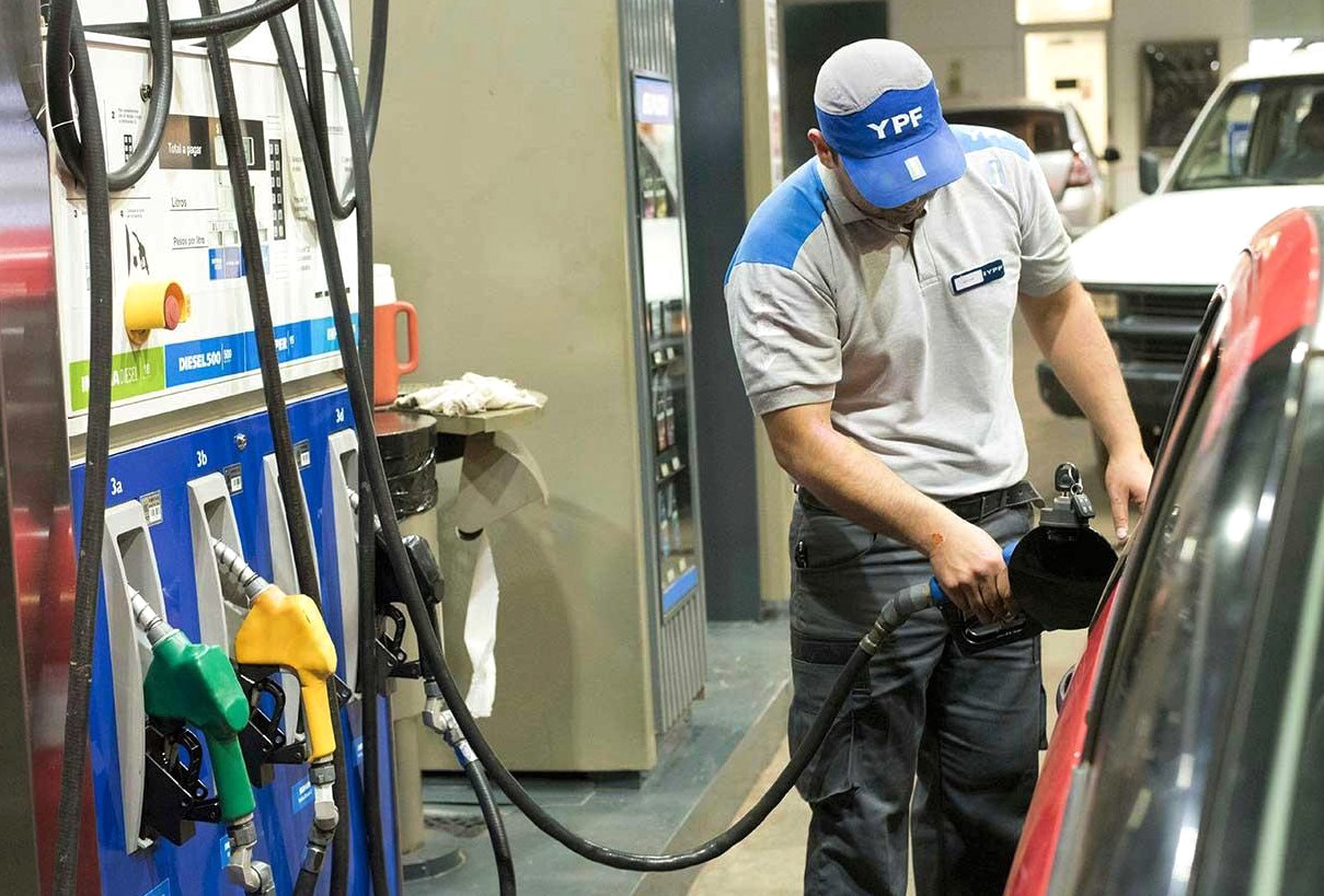 Nuevo ajuste en los precios de los combustibles