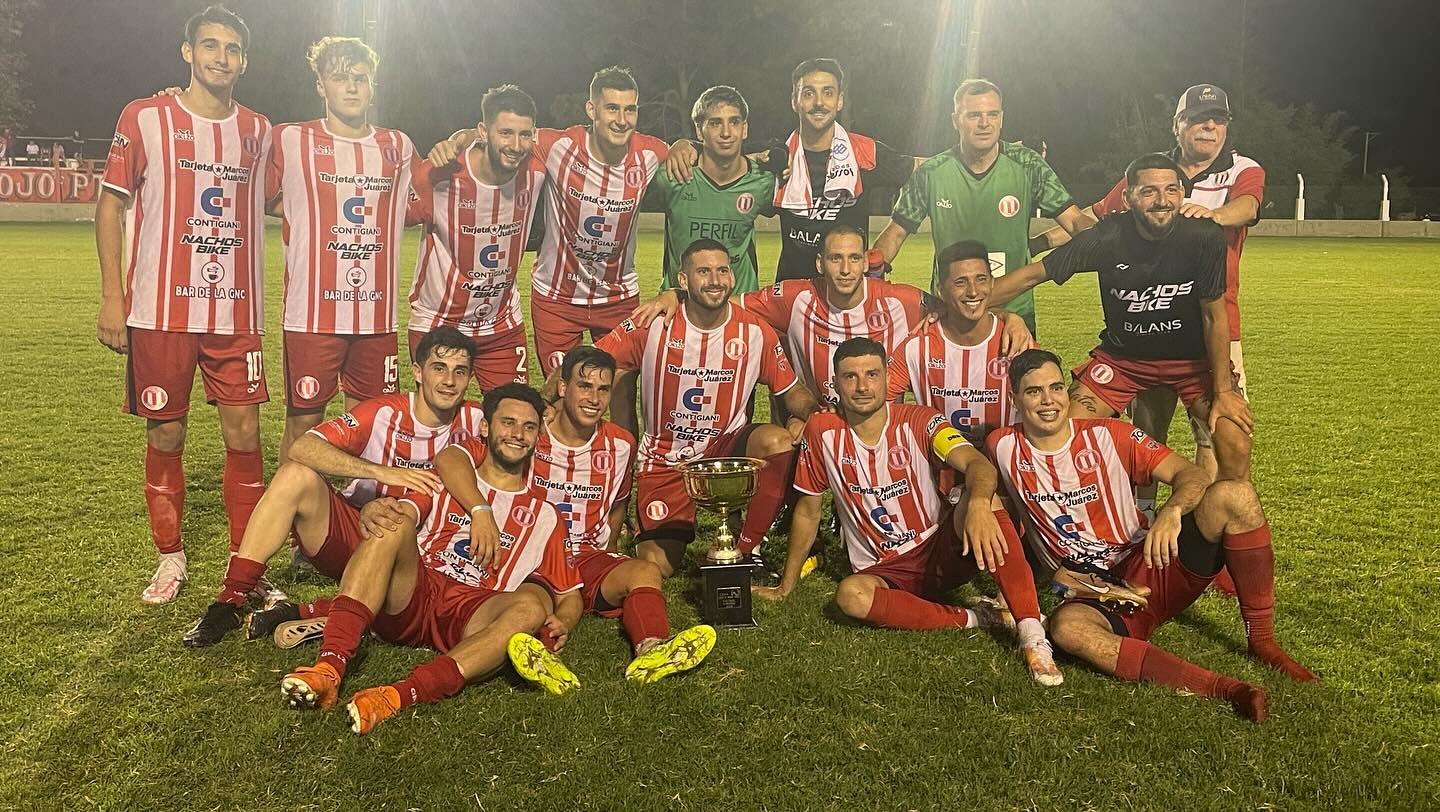 Argentino fue superior y le ganó con comodidad a Leones por 4 a 0 logrando la Copa "Ciudad de Marcos Juárez"