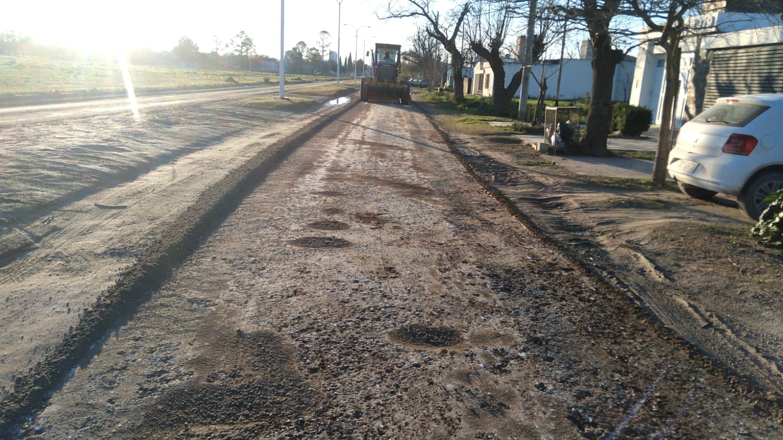 Reparan la calzada en calle Yrigoyen entre Calle del Niño y Azcuénaga