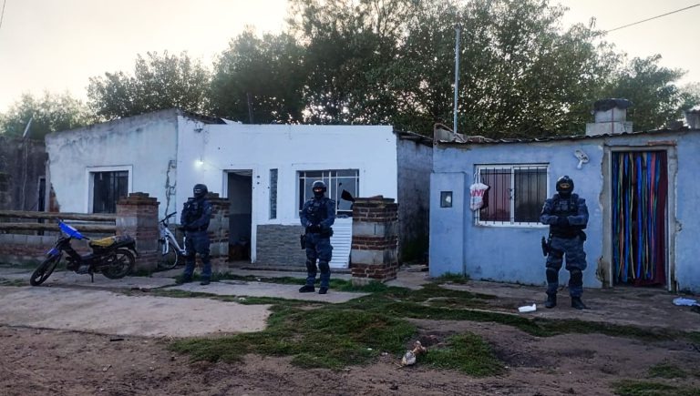 En Corral de Bustos cayó una banda narco que realizaba delivery de cocaína y hay cuatro detenidos