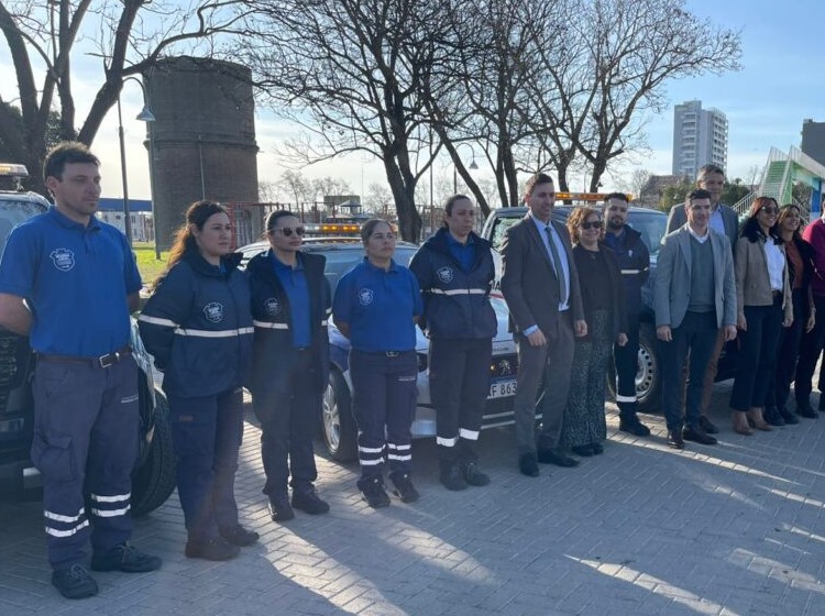 Marcos Juárez presentó su Guardia Local con 6 agentes y 2 camionetas 0 km