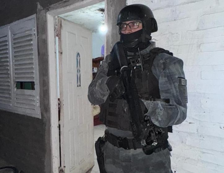 Cayeron cuatro narcos delivery: FPA desmanteló una banda que repartía cocaína en moto por Marcos Juárez