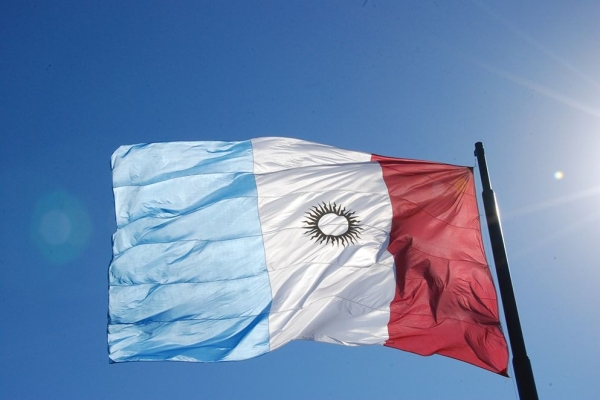 Córdoba celebra 15 años de su Bandera Provincial: un símbolo de historia, federalismo e identidad