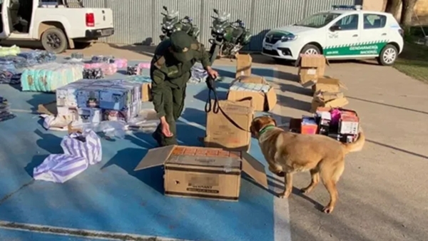 Villa Maria: detienen una camioneta con un cargamento de contrabando millonario
