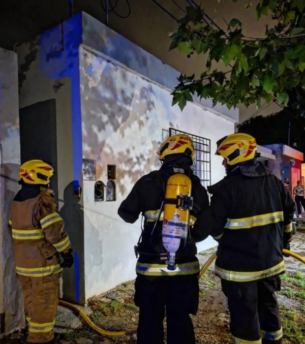 Incendio en vivienda: rápida intervención de Bomberos Voluntarios de Marcos Juárez
