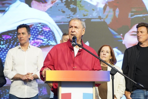“Provincias Unidas, la voz del interior: Schiaretti destaca la importancia del federalismo tras las elecciones”