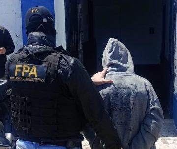 Marcos Juárez: FPA detuvo en barrio Sur a un hombre vinculado al caso de los hermanos gemelos narcos