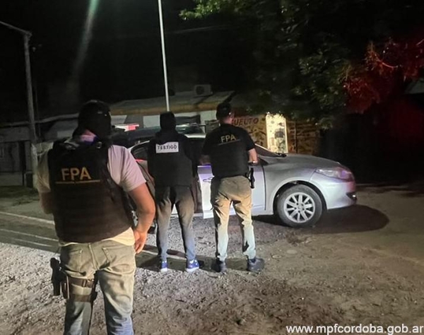 Una mujer de 38 años vendía cocaína y usaba como fachada un negocio de