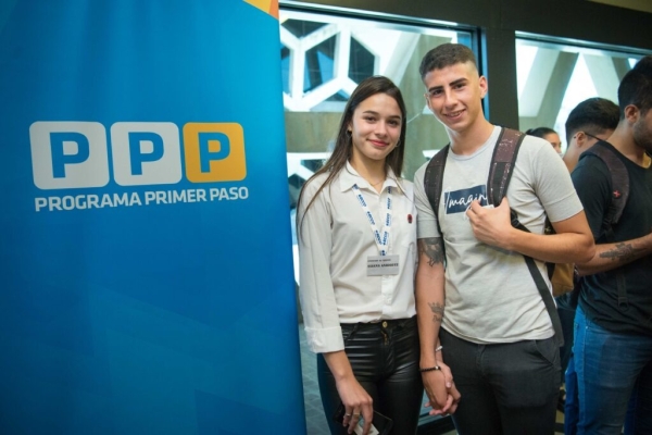 Más de 5.700 jóvenes cordobeses inician su camino laboral con el Programa Primer Paso