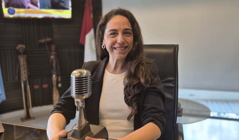 Oenostesia: Carolina López presenta un espectáculo donde el vino y la música dialogan en escena