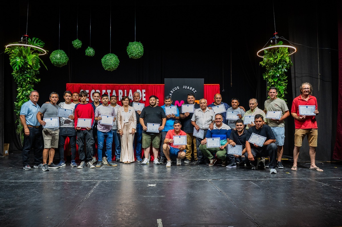 La Municipalidad entregó certificados a 463 marcosjuarenses formados en oficios y nuevas competencias