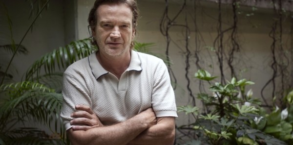 Pfening compite por el Martín Fierro con ‘Espartanos’, la ficción basada en el trabajo de Coco Oderigo en el penal de San Martín