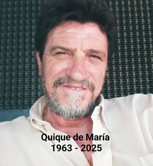 Murió el marcosjuarense Quique De María, figura clave del periodismo y la escena cultural santafesina