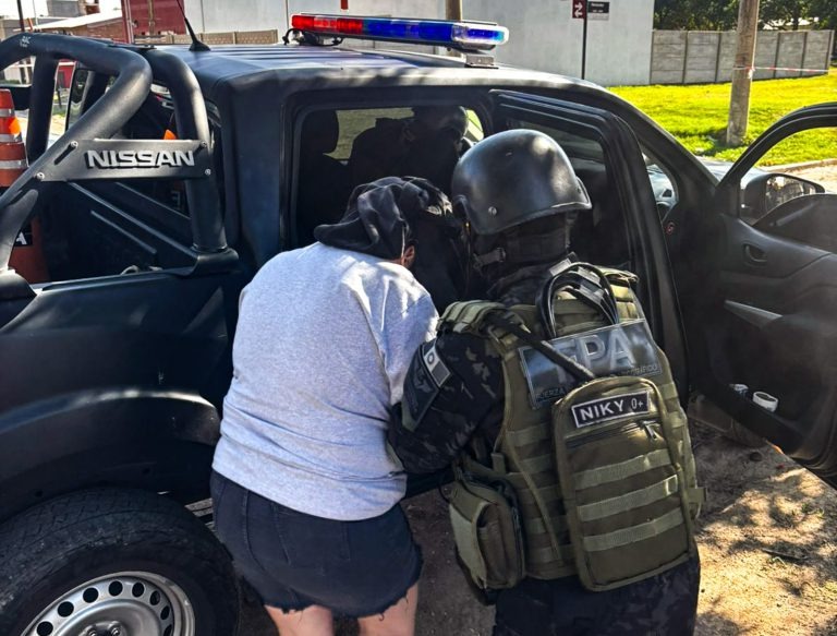 Arrestan en Marcos Juárez a dos mujeres por venta de estupefacientes