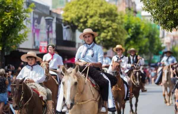 El Festival de Cosquín arranca el sábado con un desfile de 400 jinetes