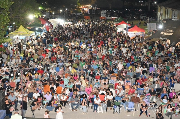 Marcos Juárez celebró la diversidad cultural con una multitudinaria Fiesta de las Colectividades