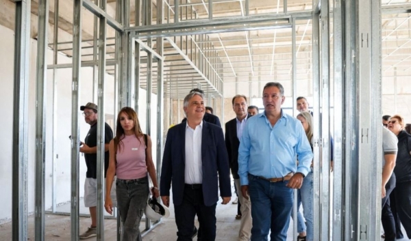Llaryora supervisa avance de obra en la sede regional de la UPC en Marcos Juárez