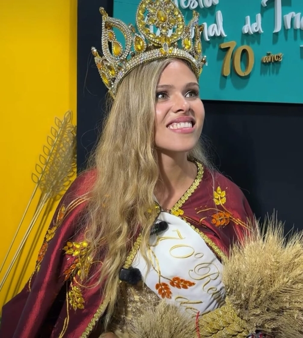 Yanela Pascal Campagno de La Pampa nueva Reina Nacional del Trigo 